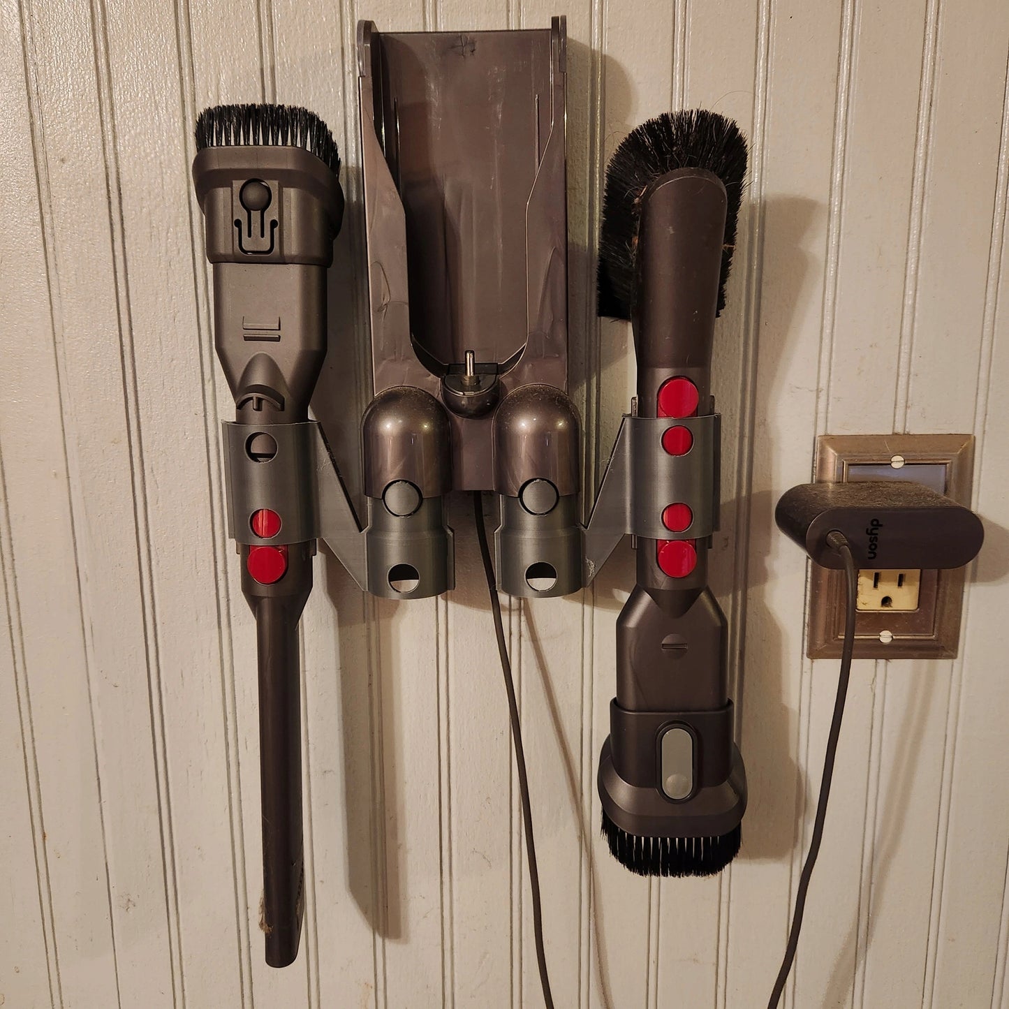 103acb364e12a962b77bc8ae51e03dc5